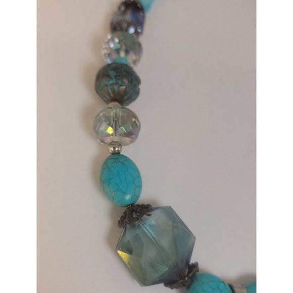 Sky Blue Agate Glass And Turquoise Colored Stones Silver Tone Necklace - Picture 7 of 13